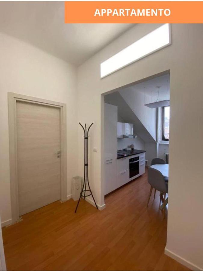 Mansardato - La Tua Casa Nel Cuore Di Torino Apartment Exterior photo